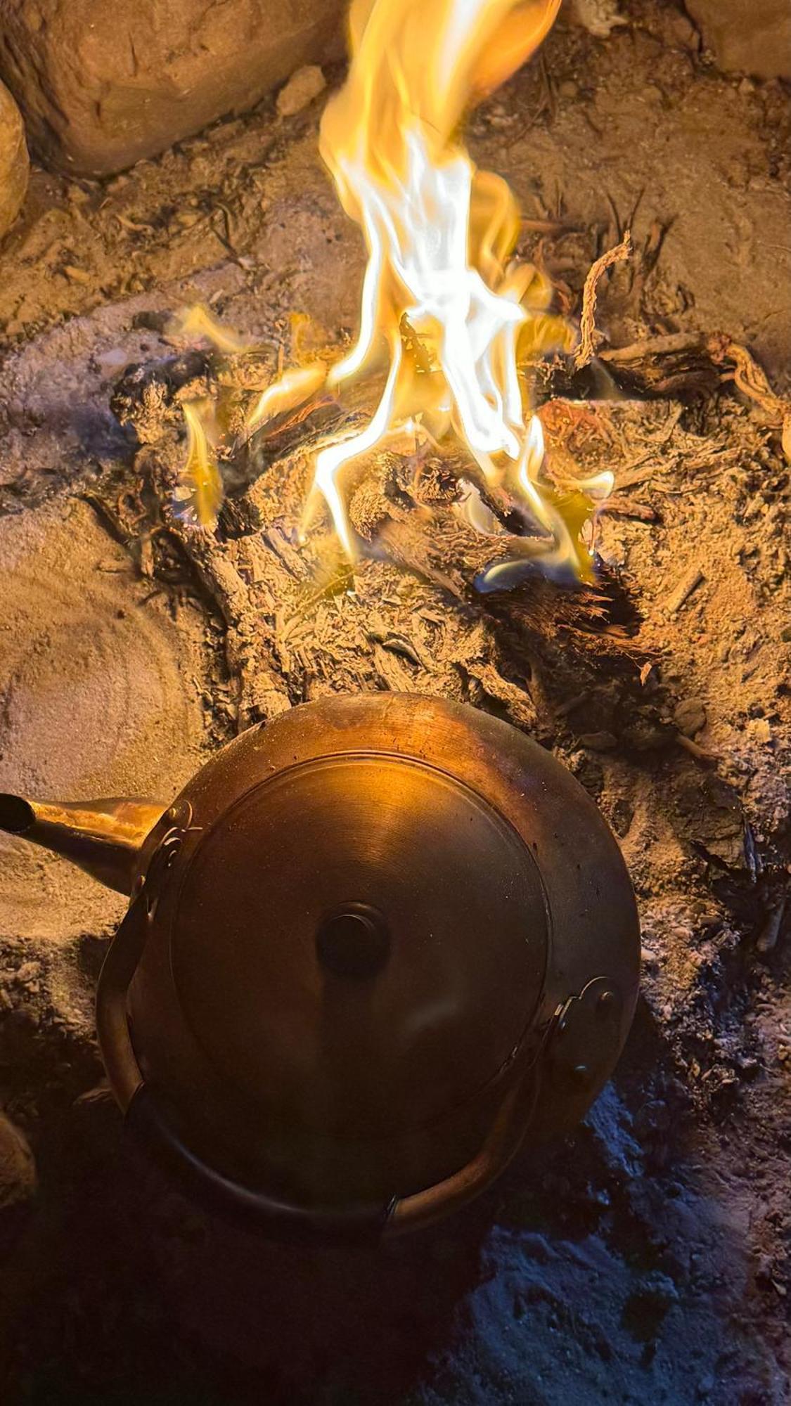 Wadi Rum Anwar Luxury Camp מראה חיצוני תמונה