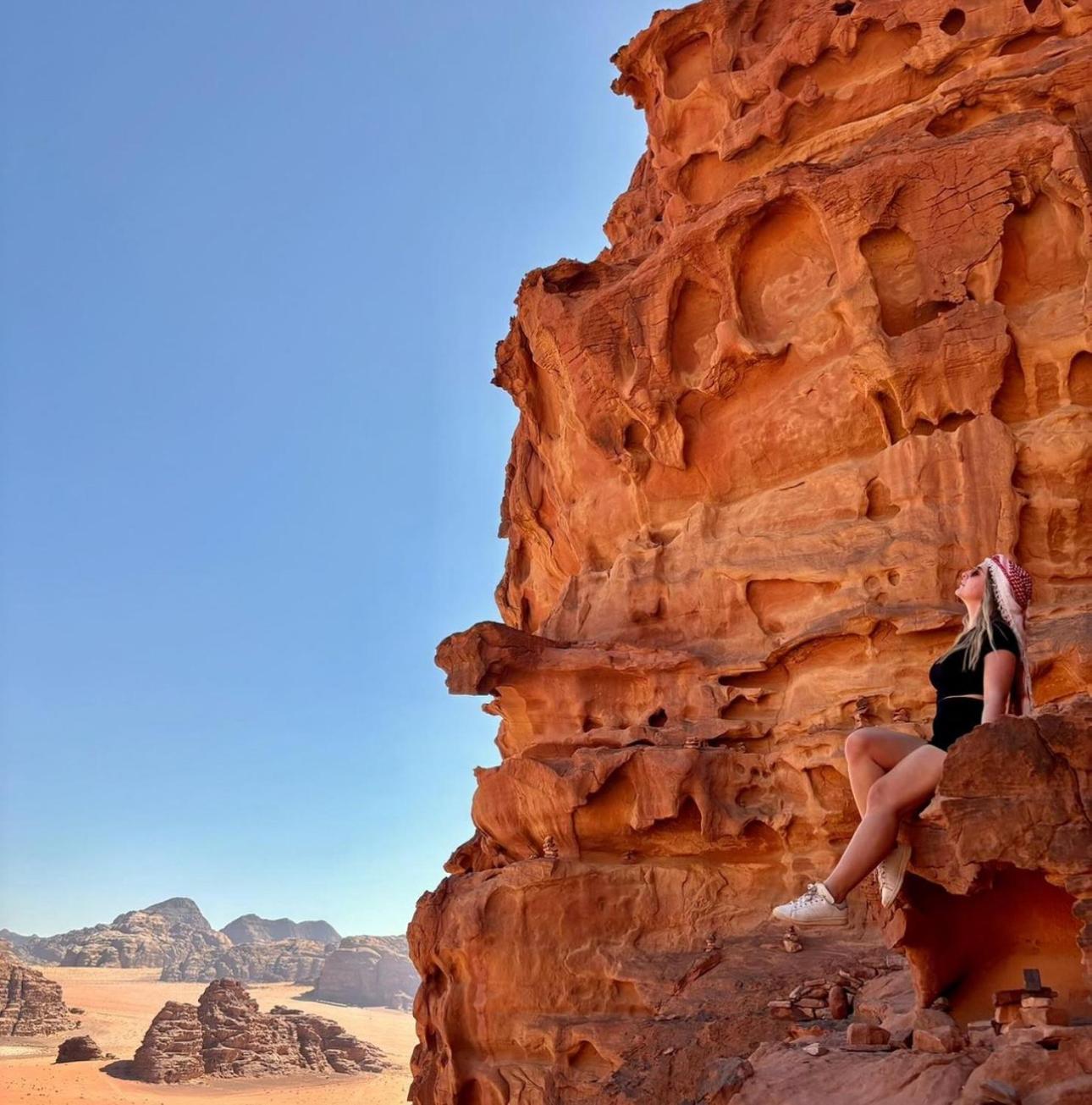 Wadi Rum Anwar Luxury Camp מראה חיצוני תמונה